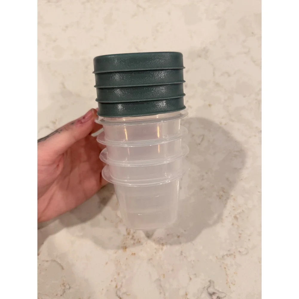 Rubbermaid TakeAlongs 4oz Small Food Storage Containers Green Lids Set of 4 7J53
